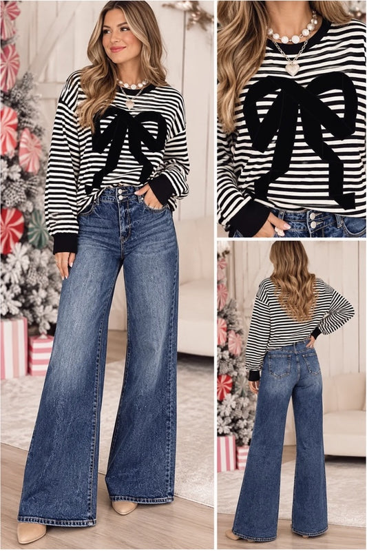 Blue acid wash wide leg jeans in dark wash